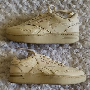 Reebok Cream Casual Sneakers